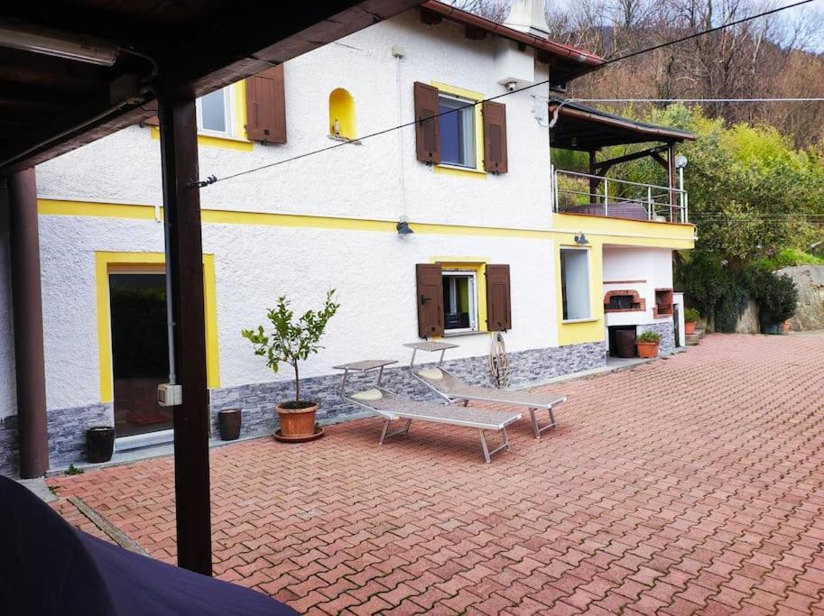 La Casa Nel Bosco Villa Ronco Scrivia Exterior foto